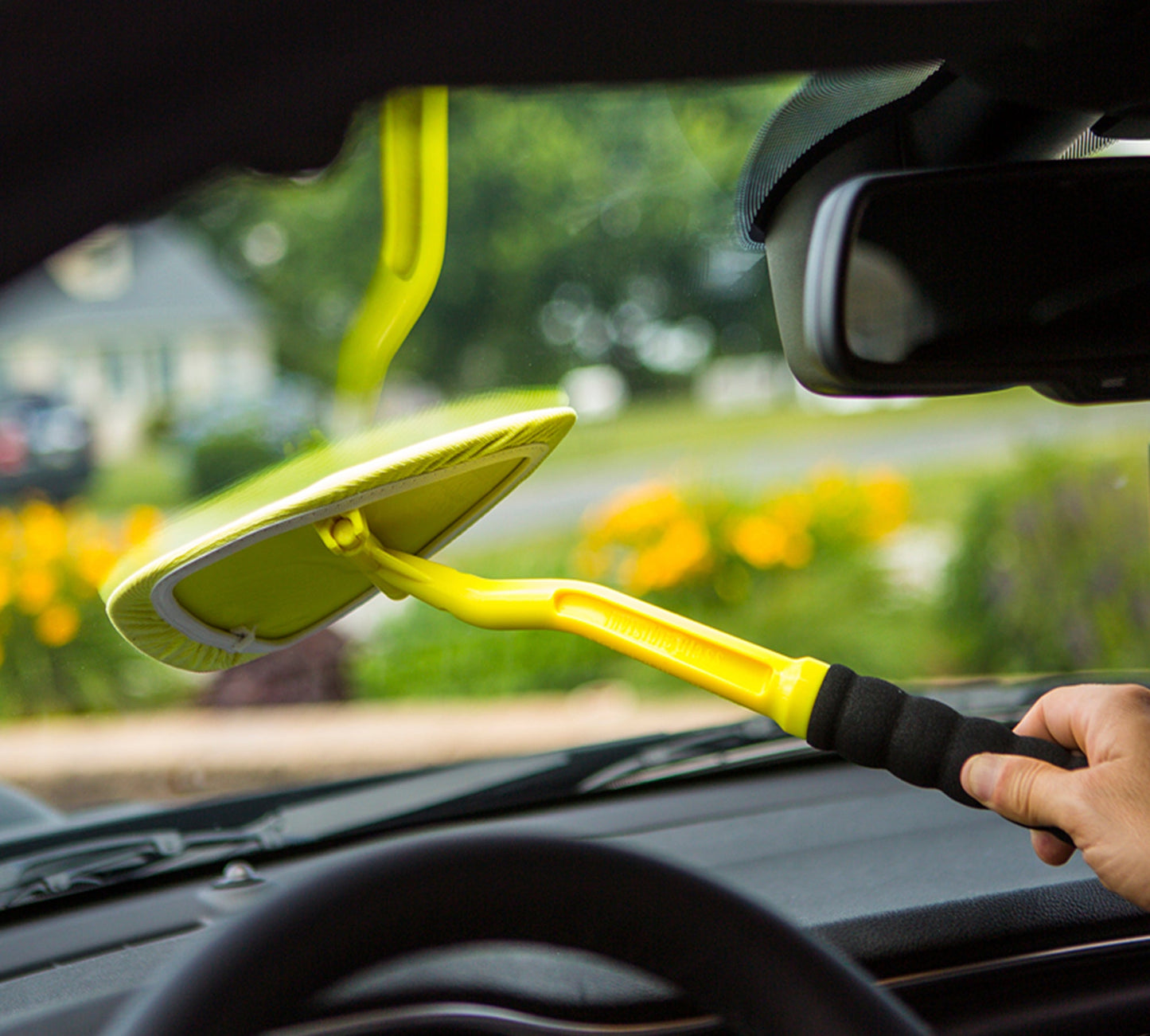 
                  
                    Invisible Glass Reach & Clean Combo Kit (Spray)
                  
                